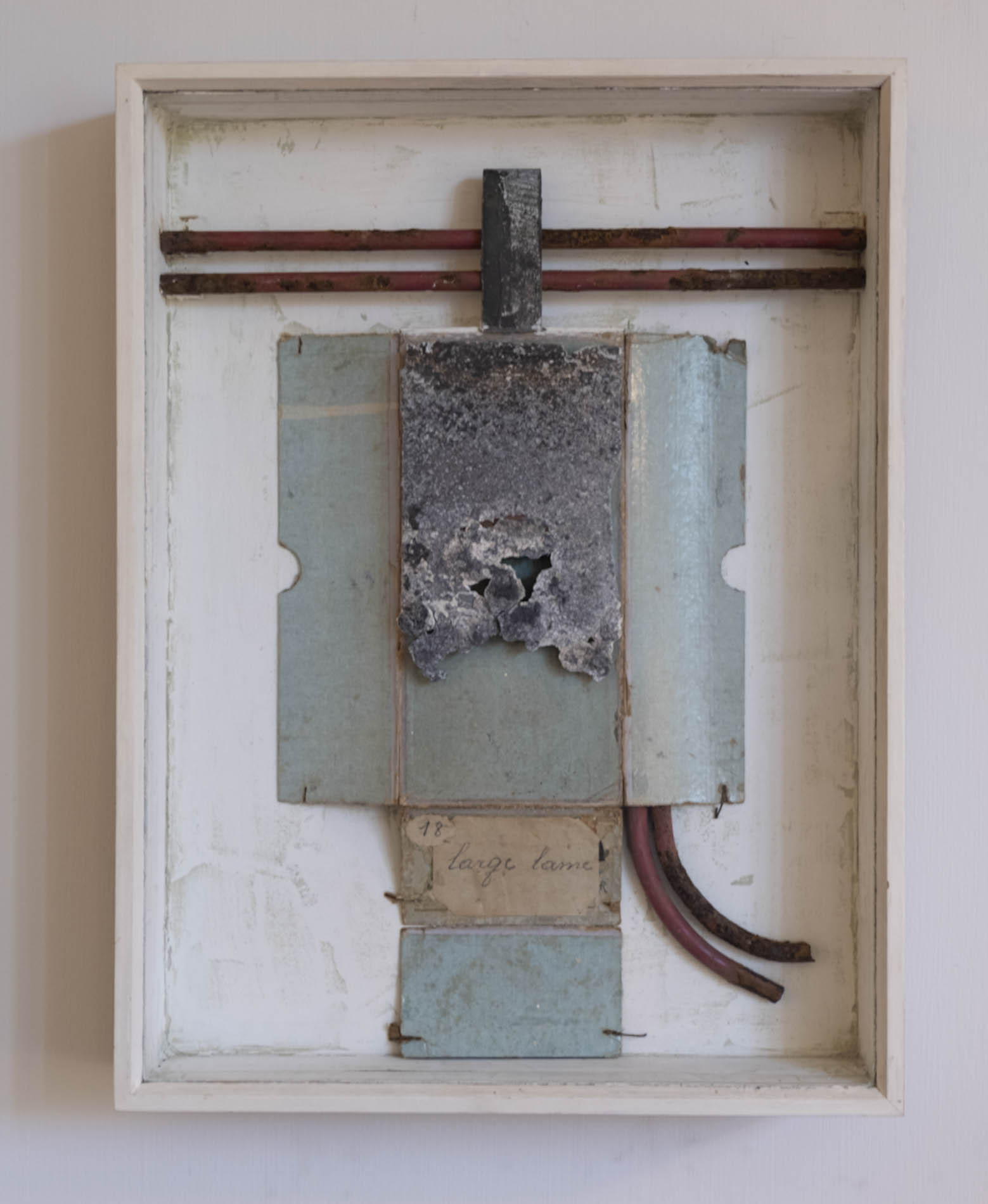 Large Lame by Camiel Van Breedam