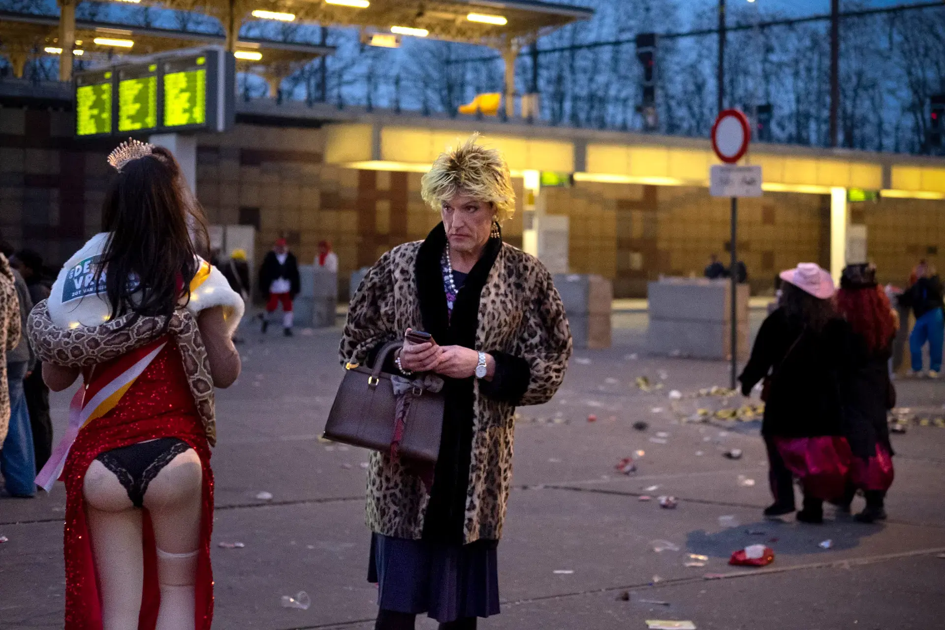 Modesty is Cancelled 01 by Eva Van Langenhoven